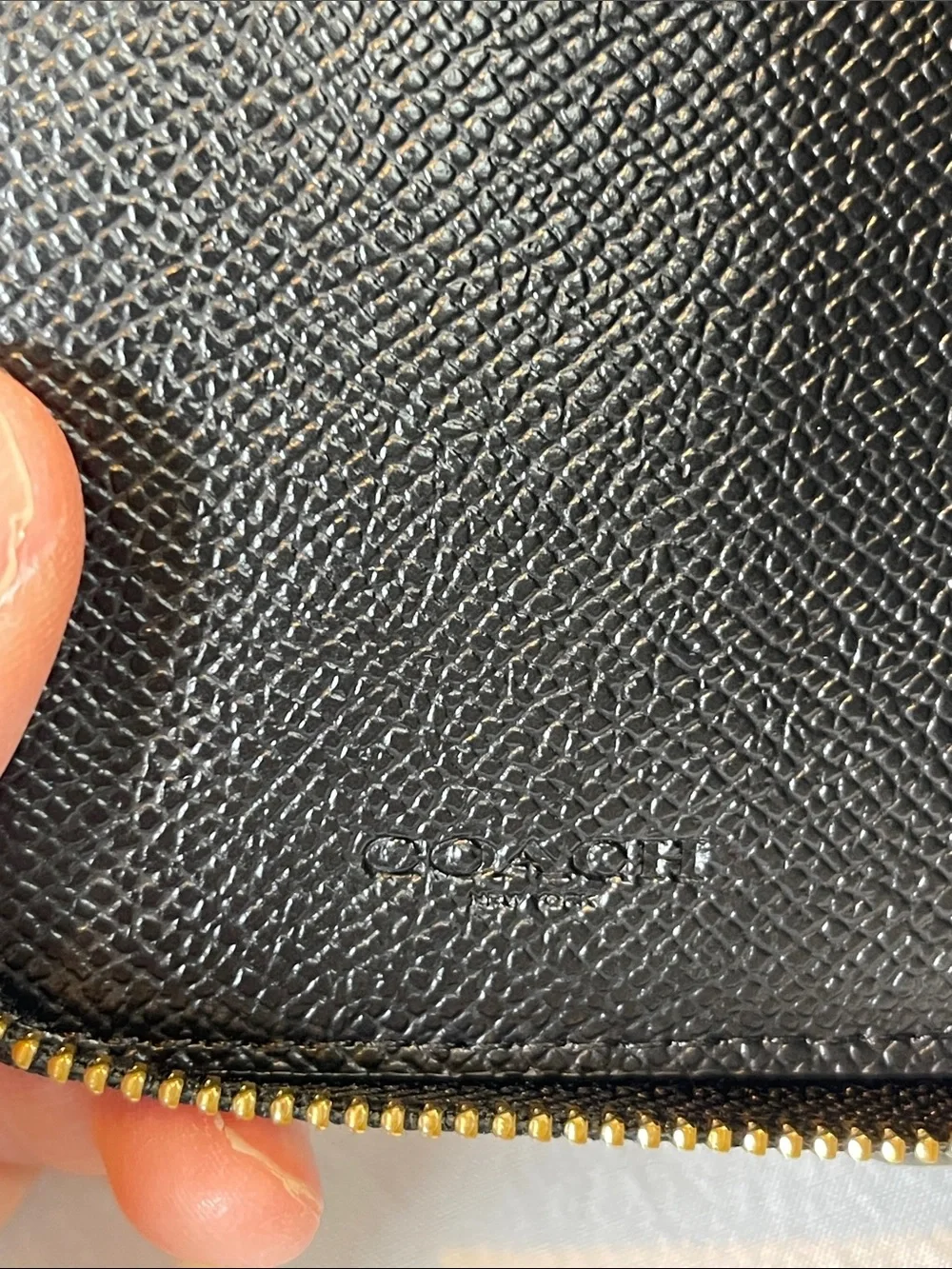 Coach H1980-58584 Black Crossgrain Leather Accordion Zip Wallet Style